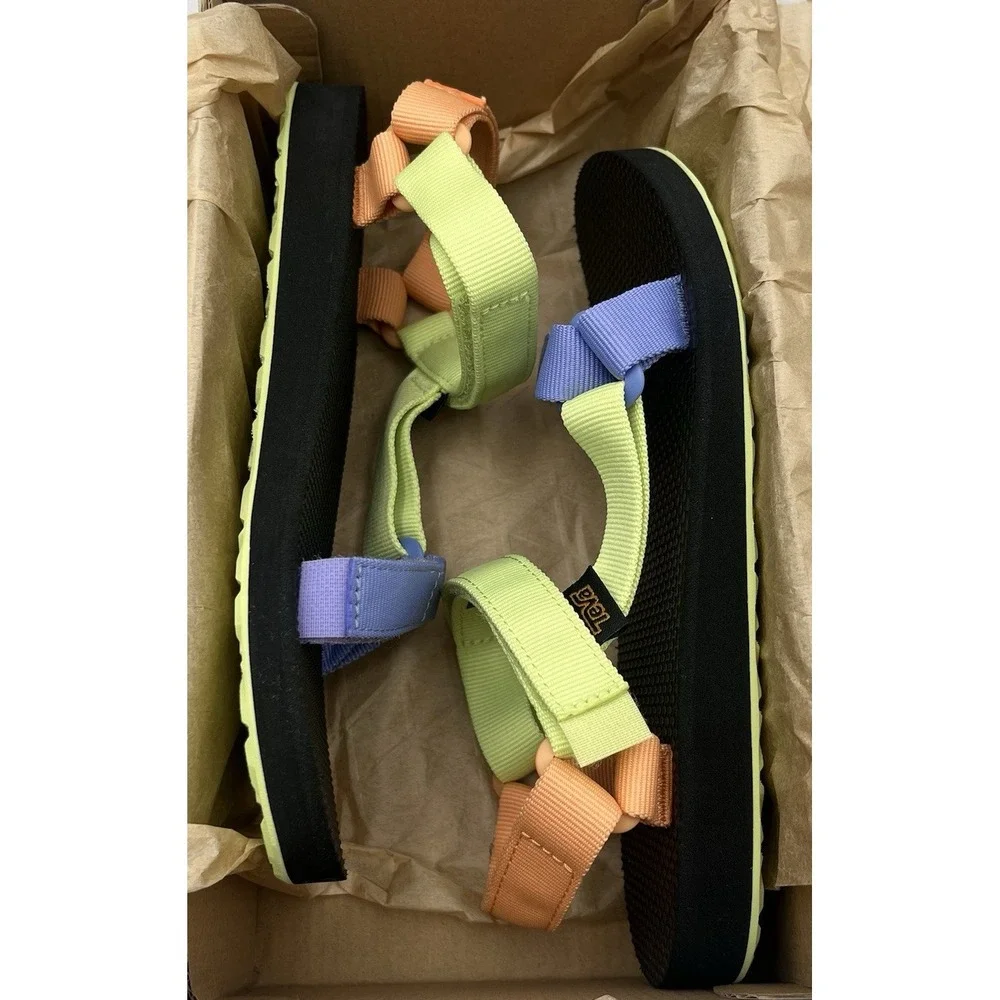 Teva Original Universal Big Youth Girls Sport Sandals Size 4 Multi Adjustable